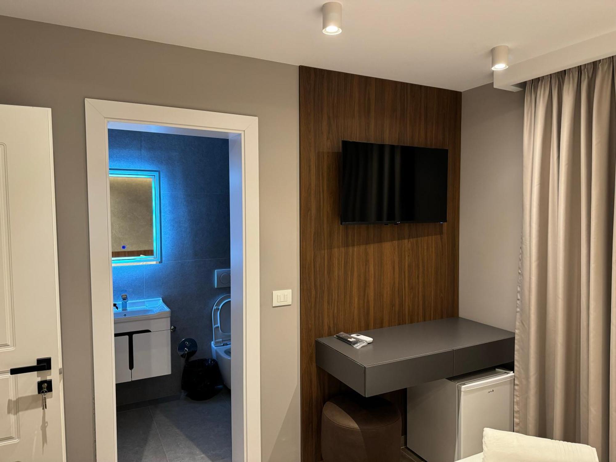Side Airport Hotel Krujë Zewnętrze zdjęcie