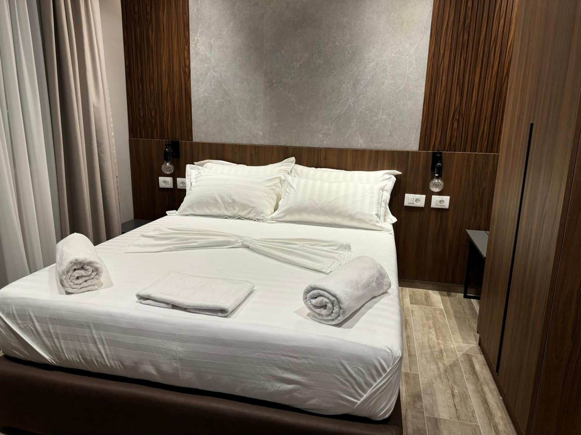 Side Airport Hotel Krujë Zewnętrze zdjęcie